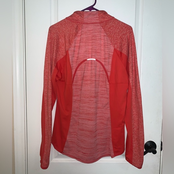 Women’s Athleta Half Zip Running Long Sleeve Reflective Top Coral/Red/Orange XL - Picture 3 of 8